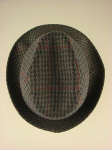 herenhoed-wh099-grijs-geruit-2-beterpet-nl