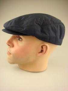 klassieke-heren-pet-met-oorkleppen-op018-marineblauw-4-beterpet-nl
