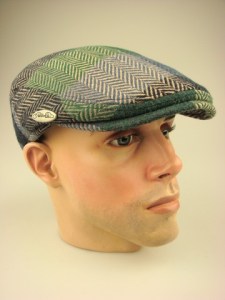 meerkleurige-klassieke-pet-met-oorkleppen-op048-groen-visgraat-1-beterpet-nl