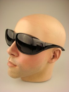 overzet-zonnebril-ob015-zwart-3-beterpet-nl